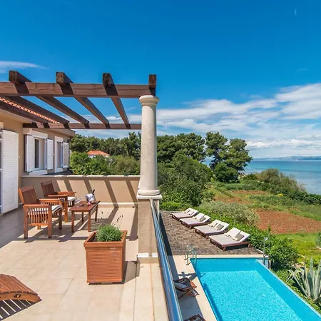Villa Gumonian Supetar